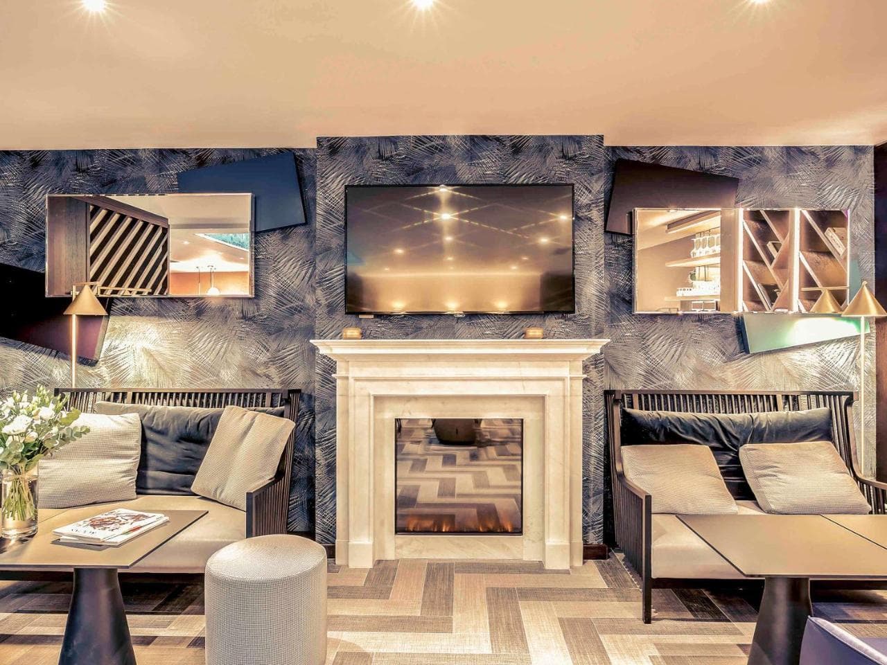 Mercure Paris Arc de Triomphe Etoile Hotel