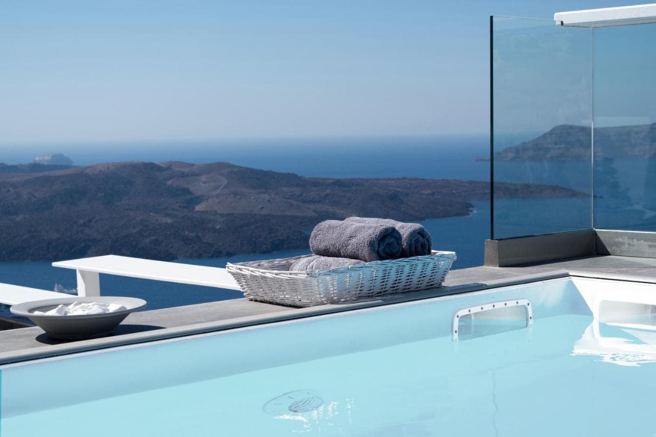 Thireas Hotel & Villas