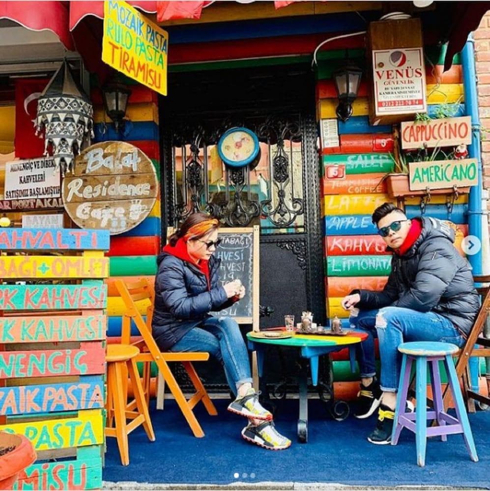 Walton Balat Residence