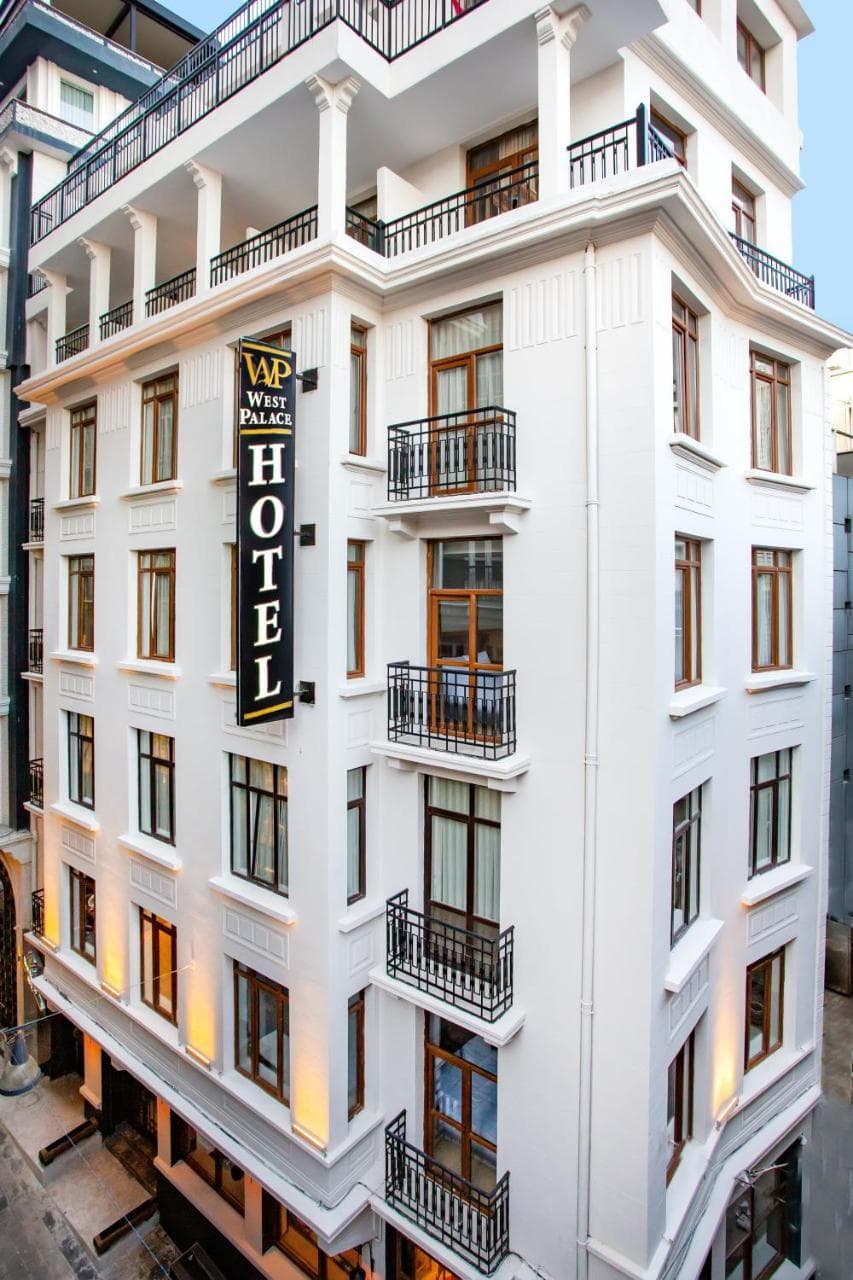 West Palace Hotel