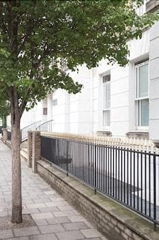 Apartment Next To Victoria Station