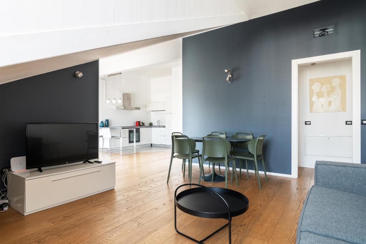 Easyhomes - Brera Luxury Suites