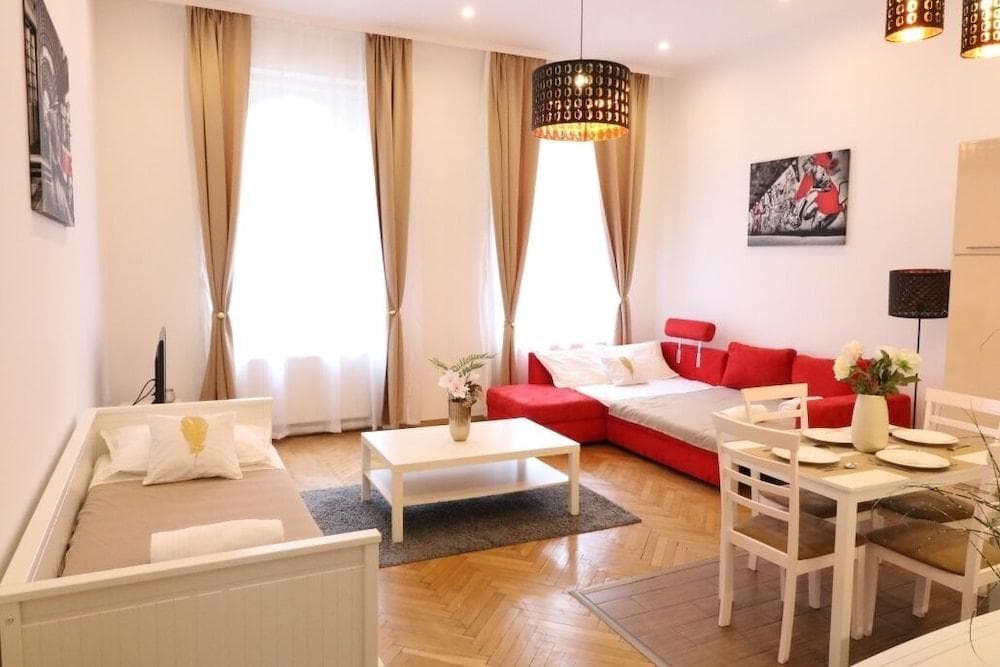 Real Apartments Revay