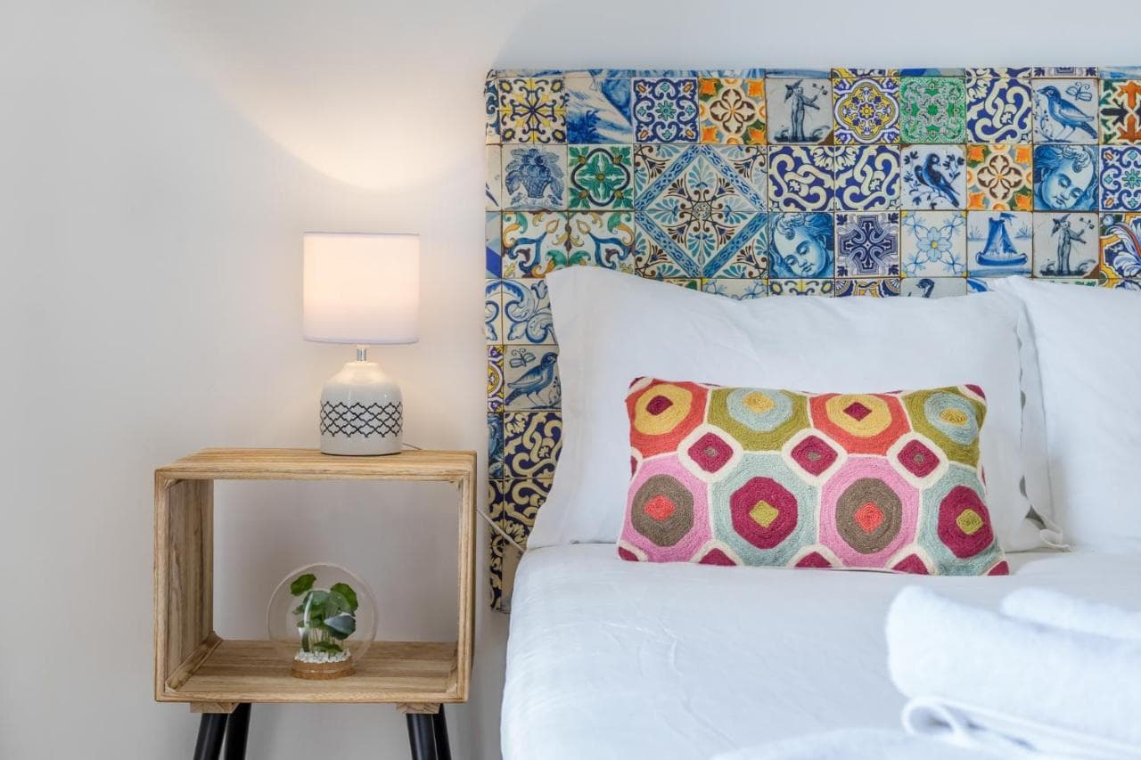 The Color | Suites & Rooms