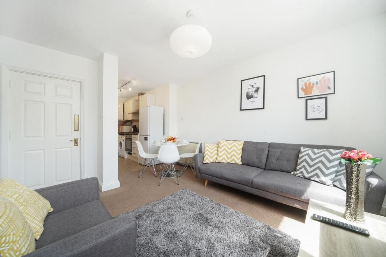 2 Bed Cosy Apartment in Central London Fitzrovia Free Wifi by City Stay Aparts London
