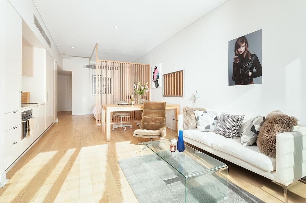 Stunning Potts Point Apartment