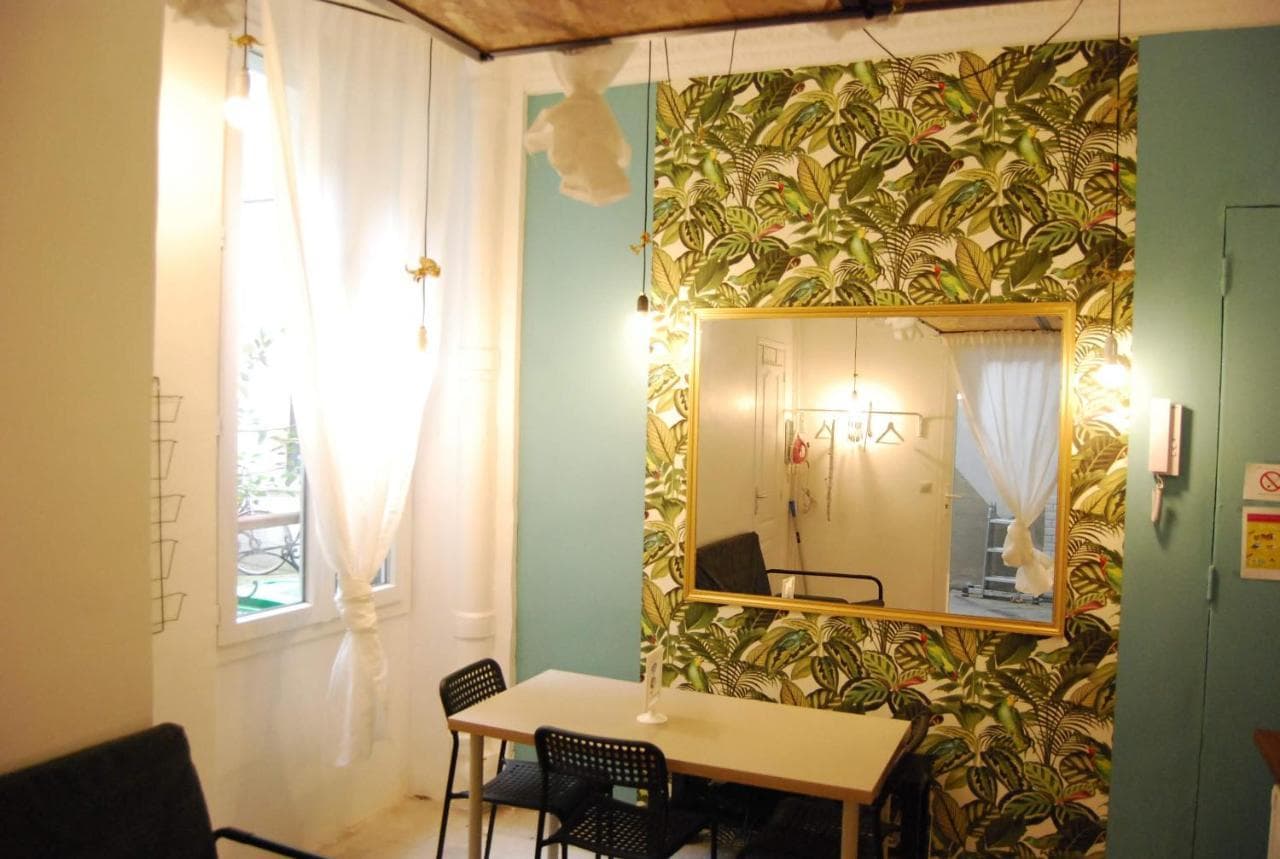 Arty 20m² District of Batignolles