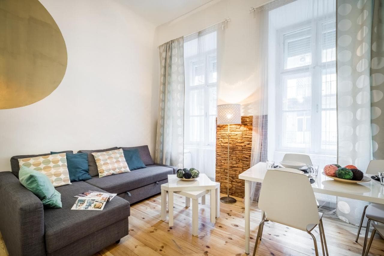 Bpr Bright Sapphire Apartment