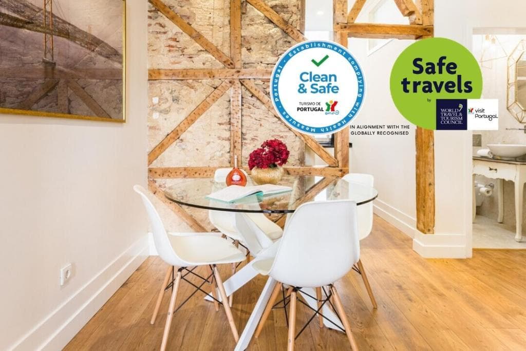 Gold 37399al And Silver 37404al