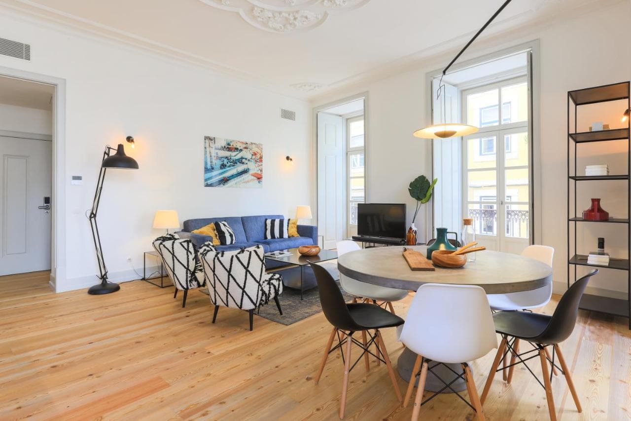 Bacalhoeiros 99 - Beautiful And Bright Apartment @ Baixa, Chiado