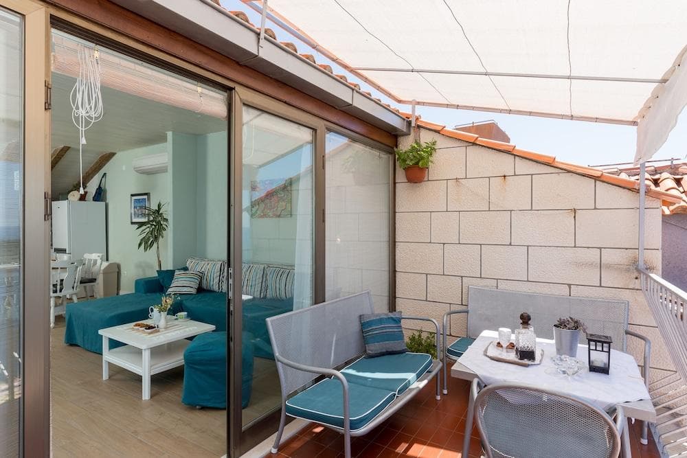 Apartment Wuthering Heights