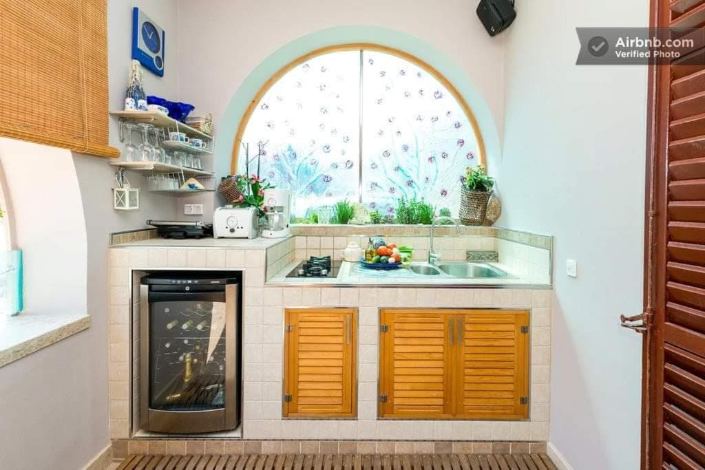 Luxury Apartment by the Sea with Private Beach