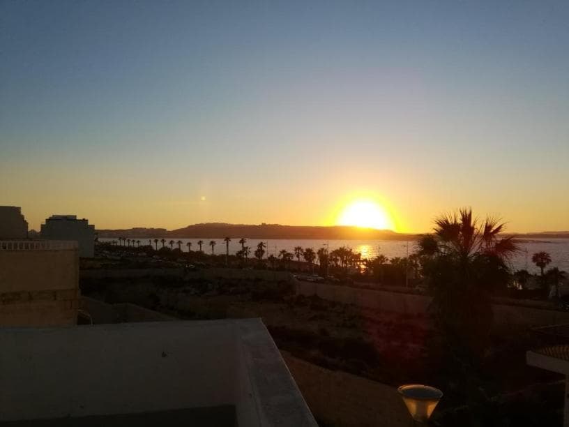 Sunshine Holiday Apartment 8 with Spectacular Seaviews