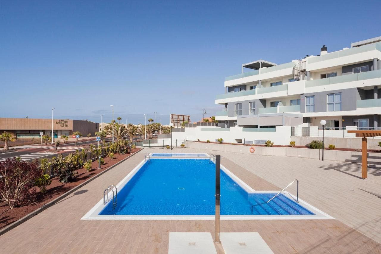 Ocean Paradise 1 la Tejita Few Meters From the Beach