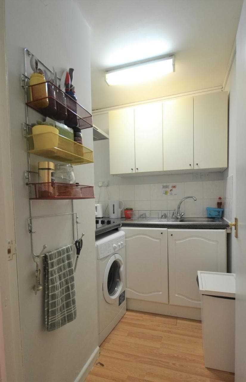 Stylish Double Bedroom in Bricklane F3i