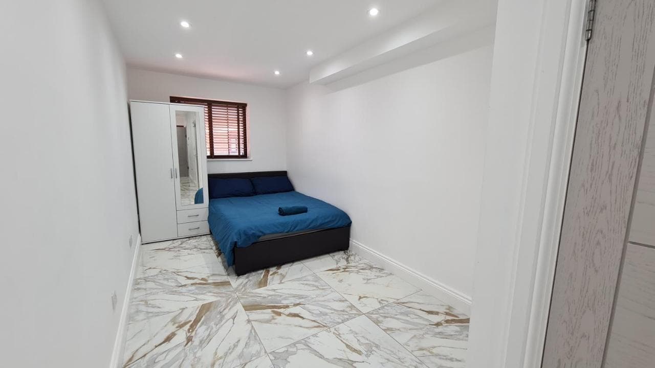 Luxury Studio Apartment