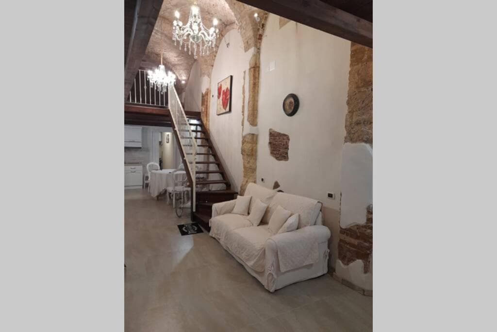 Appartamento Estealma Castello Cagliari Iun Q3316