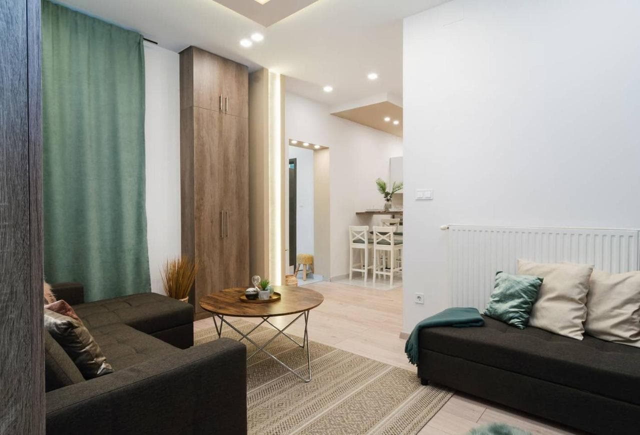 Perfect Place in the Heart of Downtown