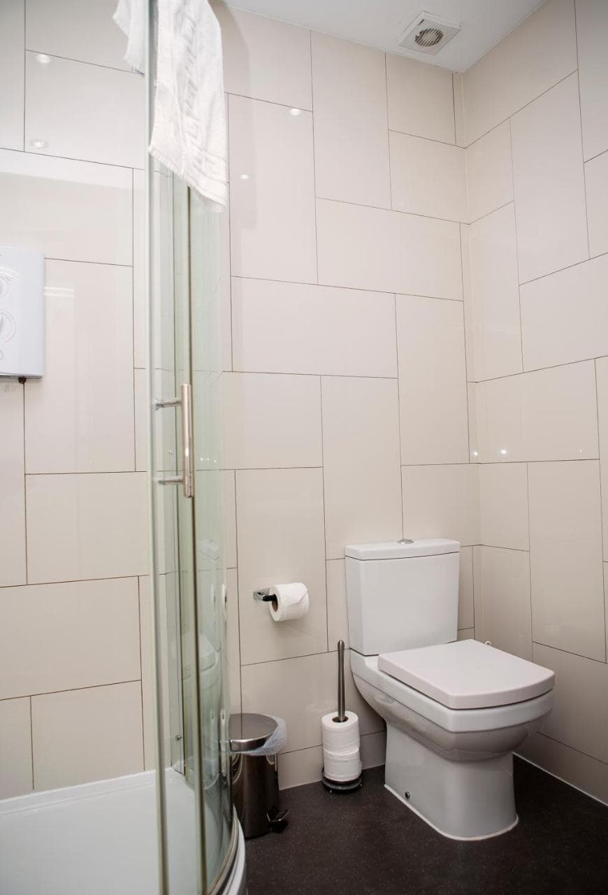 Apt 1, Trafalgar Square 1st Floor by Indigo Flats