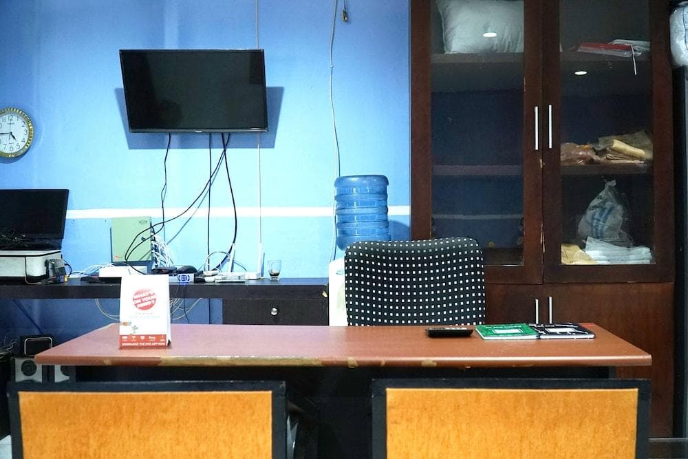 Martha Guest House by Oyo Rooms