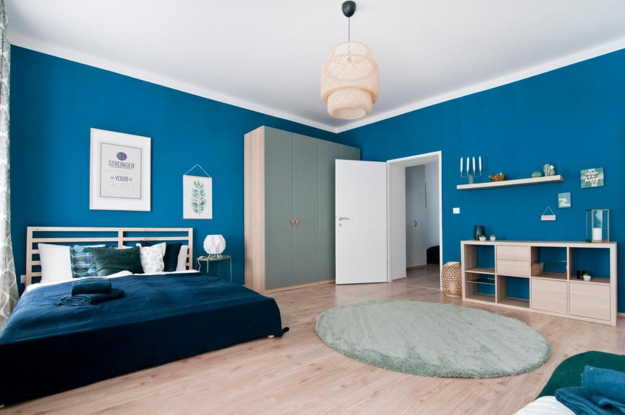 Stylish Self-Check-In Apartment with 2 Bedrooms