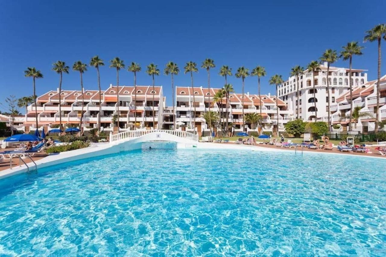 Parque Santiago 2 En Playa de las Americas