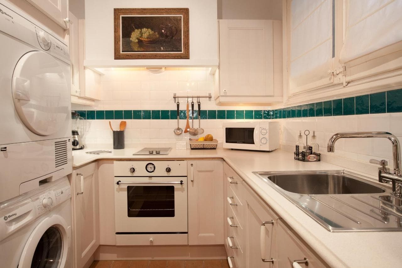 Romantic in Trendy Gracia