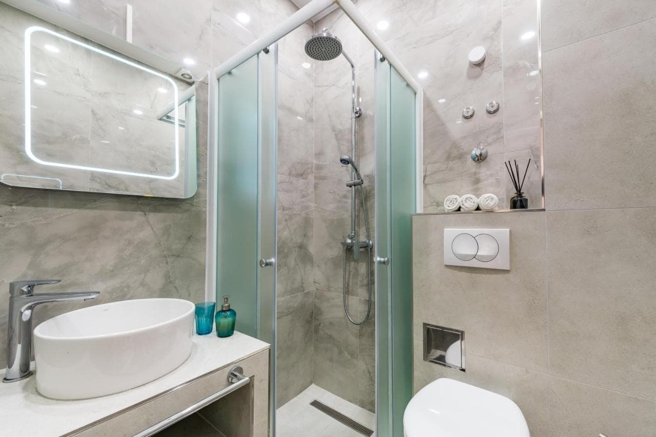 Summer Experience Apartment