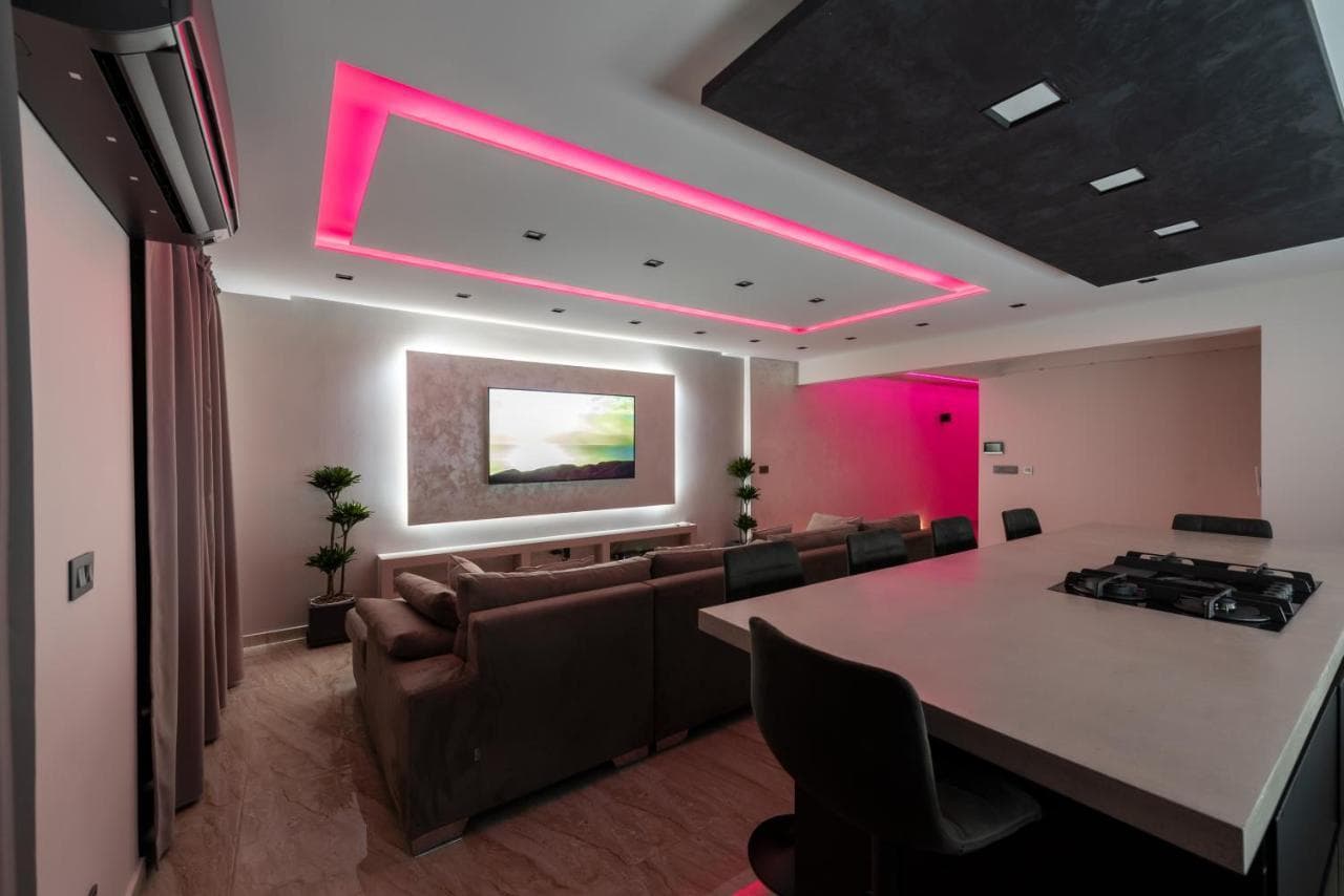 Luxury 2 Bed Apartment in the Heart of St Julians