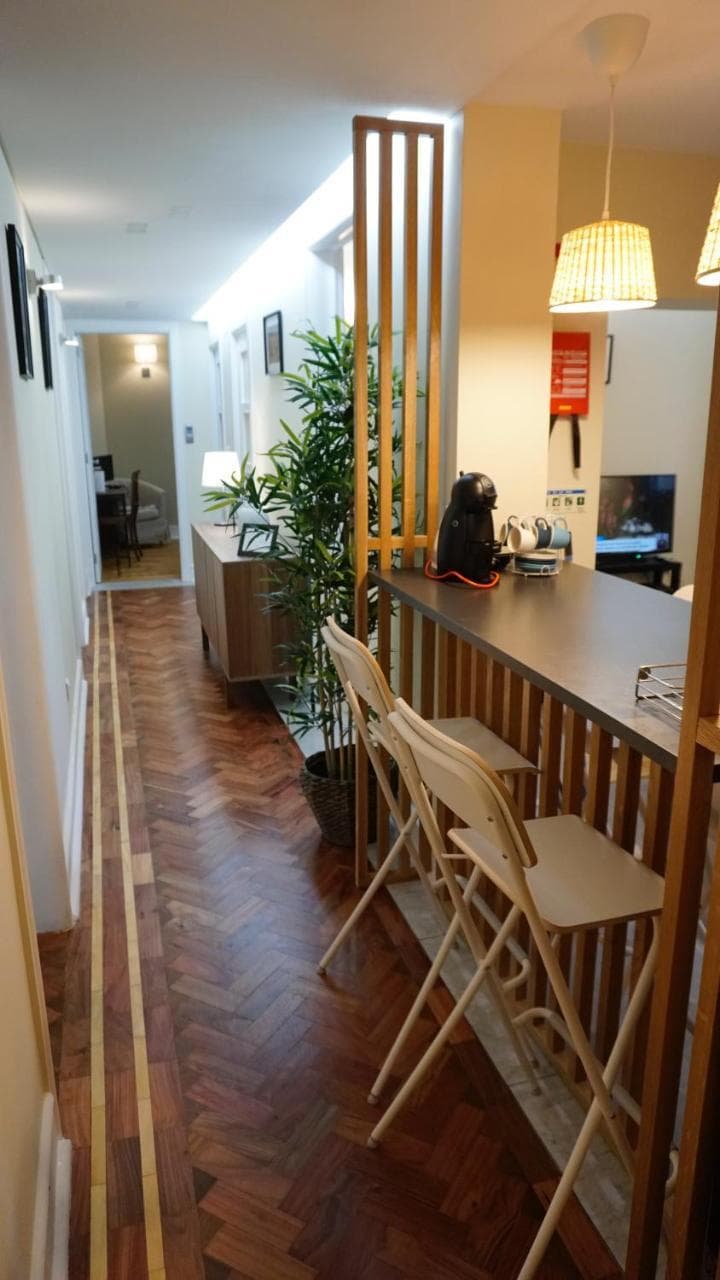 Avenida Great Apartment