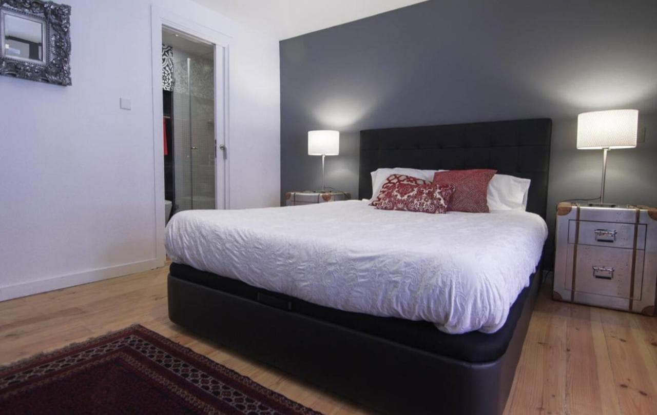 Chiado/Bairro Alto 2 Bedroom Apartment