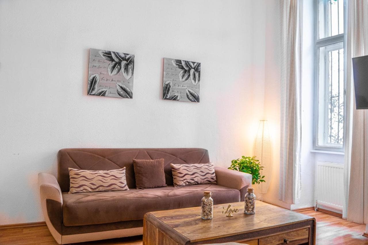 Chic Apartment- Suitable for Longstays in Lockdown