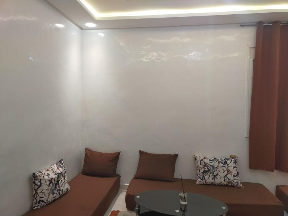 Remarkable 2-Bed Apartment in Marrakech