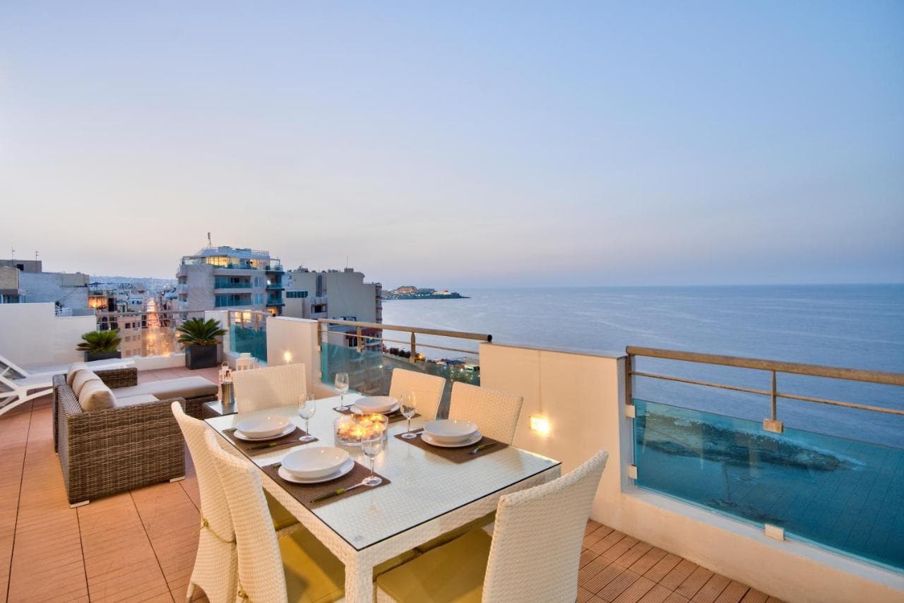Magnificent Seafront 2-Bedroom Sliema Penthouse