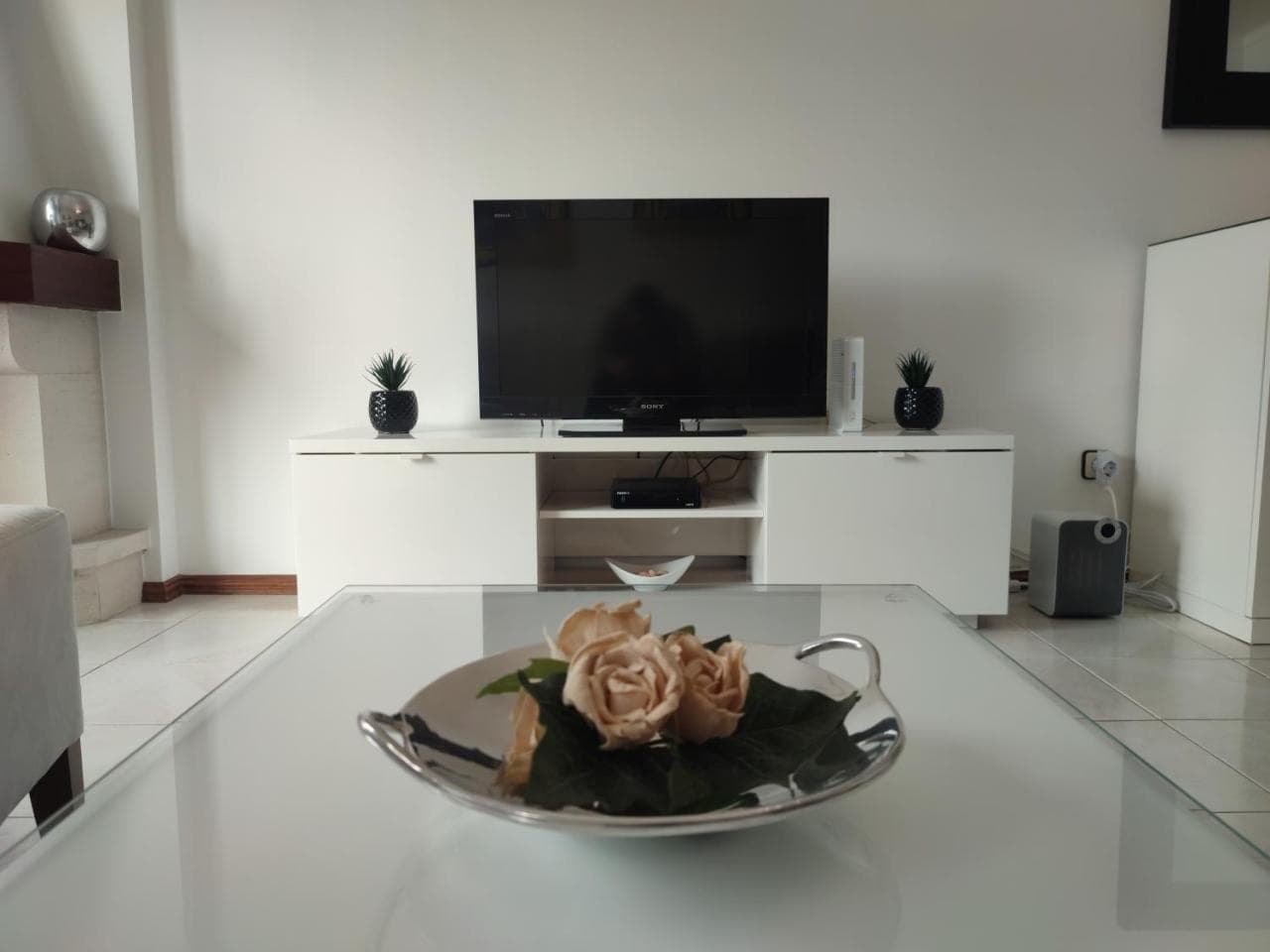 Blue Boat House - the Atlantic Breeze