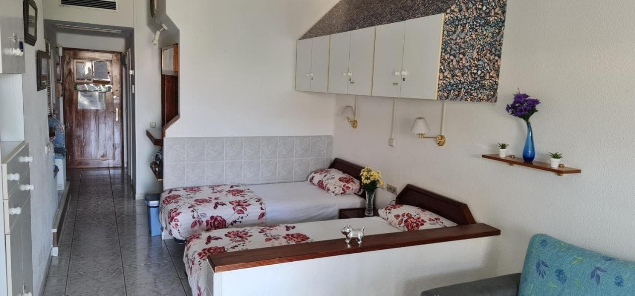 Ap260, Club Atlantis, Costa Adeje (Tenerife), Spain (Adults Only)