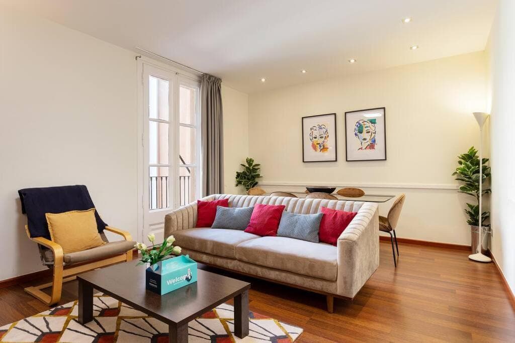 Ronda Sant Pere Private City Center 3bedroom Suite C (Adults Only)