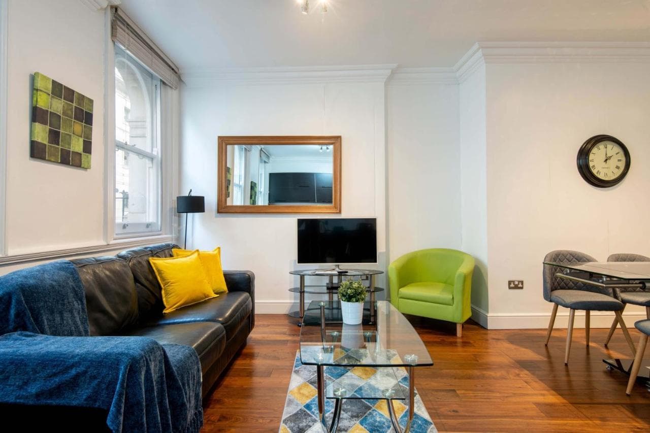 Apartment 3, 48 Bishopsgate by City Living London (Adults Only)