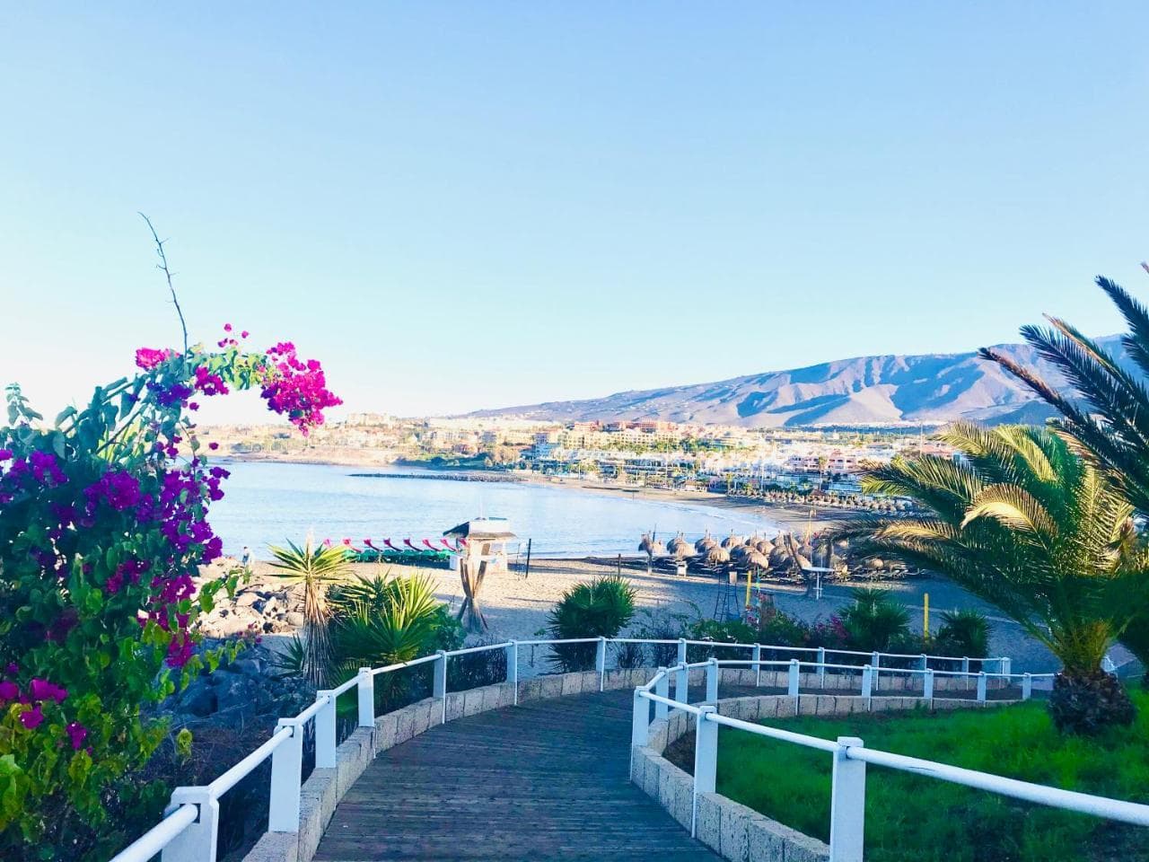 Luxury Two-Bedroom Apartment Four Seasons