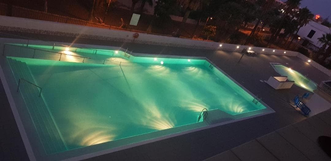 5 Min Walk To Gold Mile And 7min To Best las Americas Beach Wifi