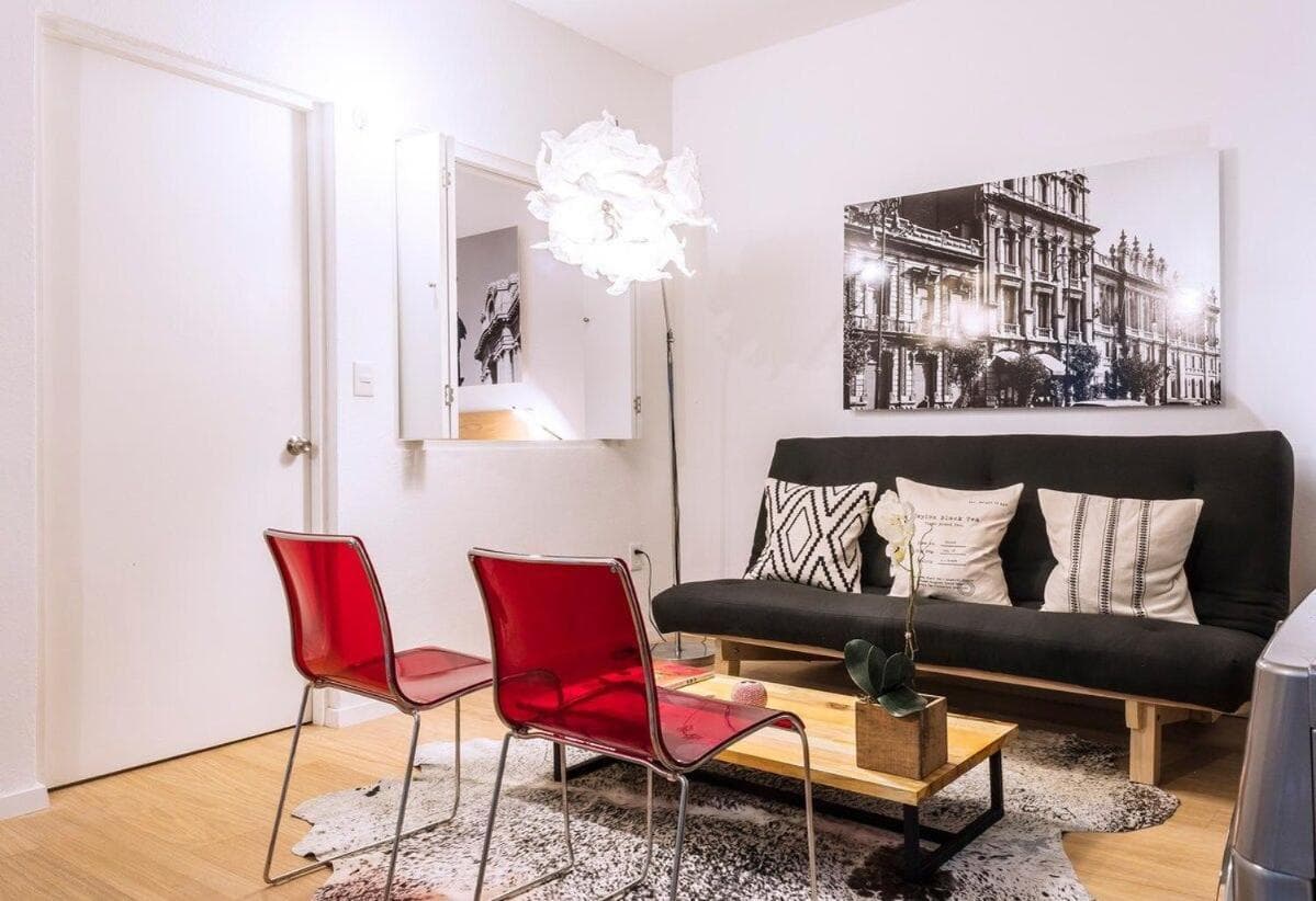 A Una Cuadra Del Zocalo Totalmente Nuevo