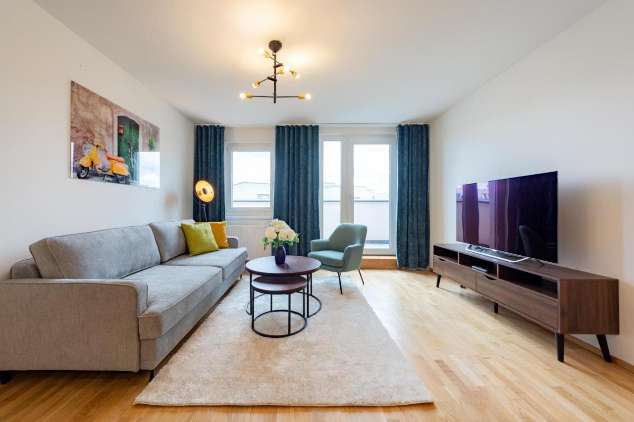 Modernes Stadtapartment Mit Terrasse