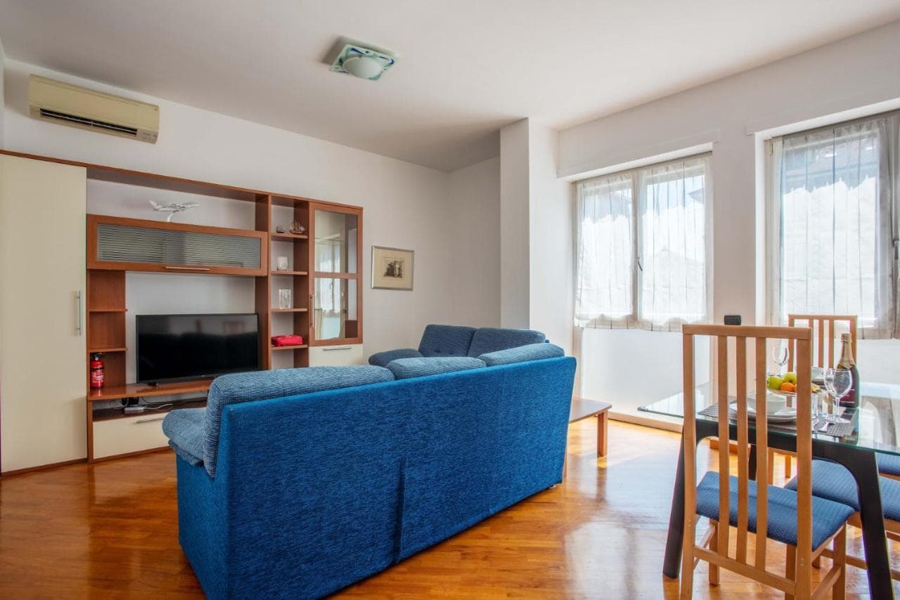 Amazing House in Porta Venezia by Easylife