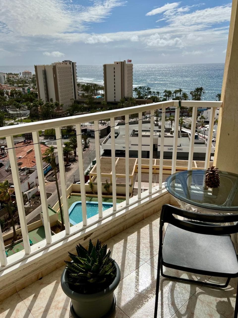 Las Americas Sea View And Beach Apartments