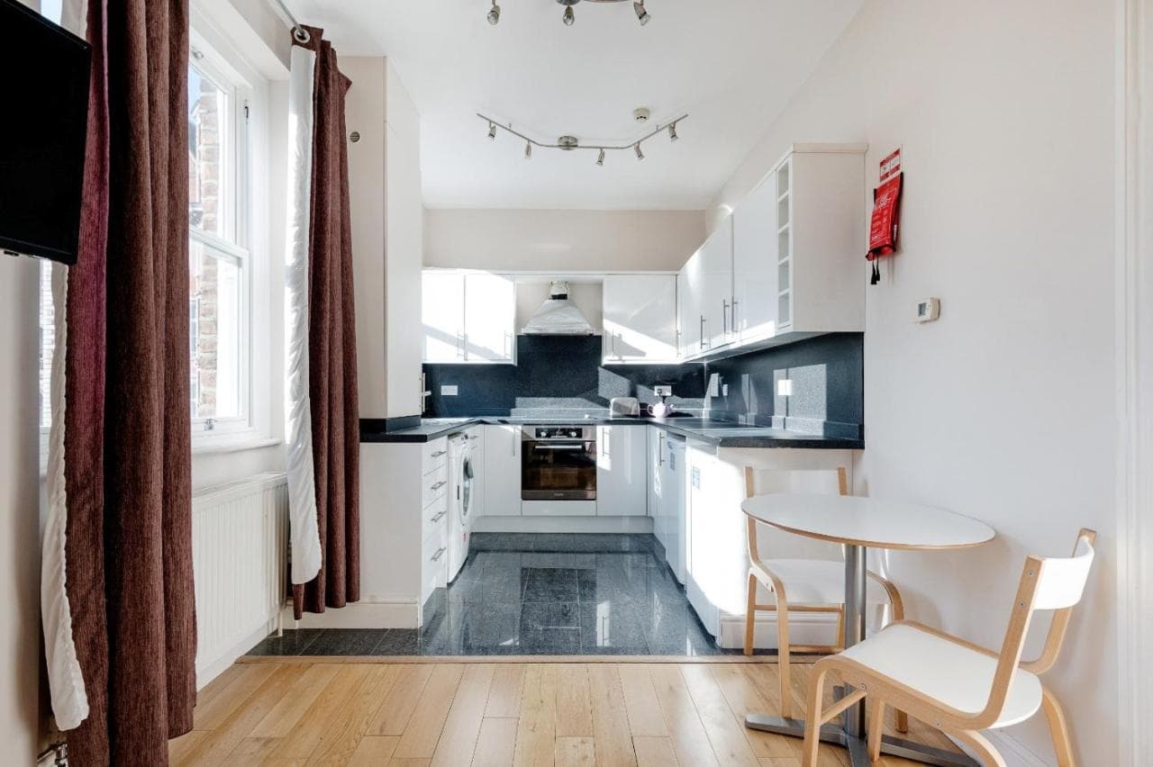 Central Apartment Paddington