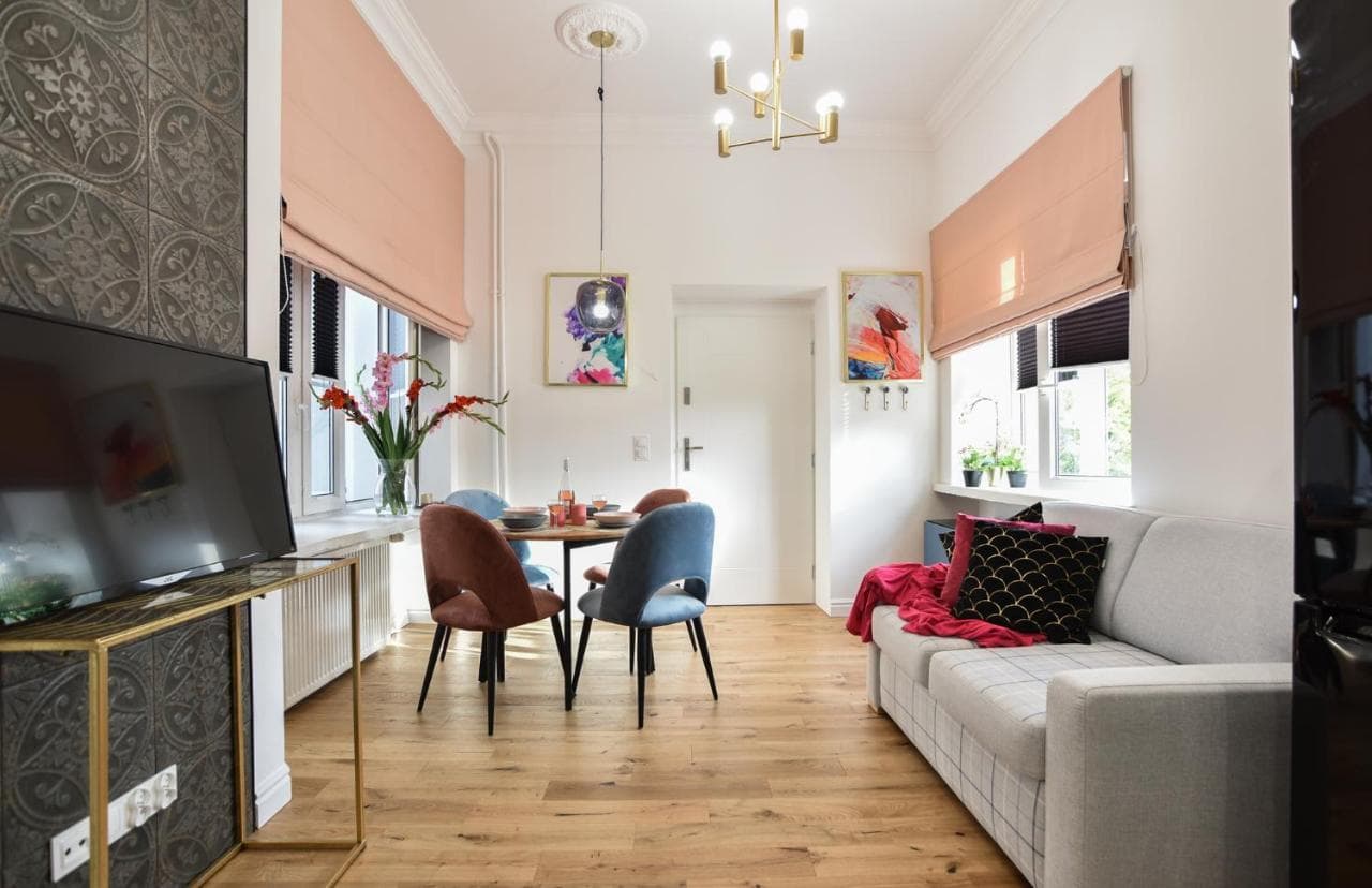 Shortstaypoland Gorskiego (B33)