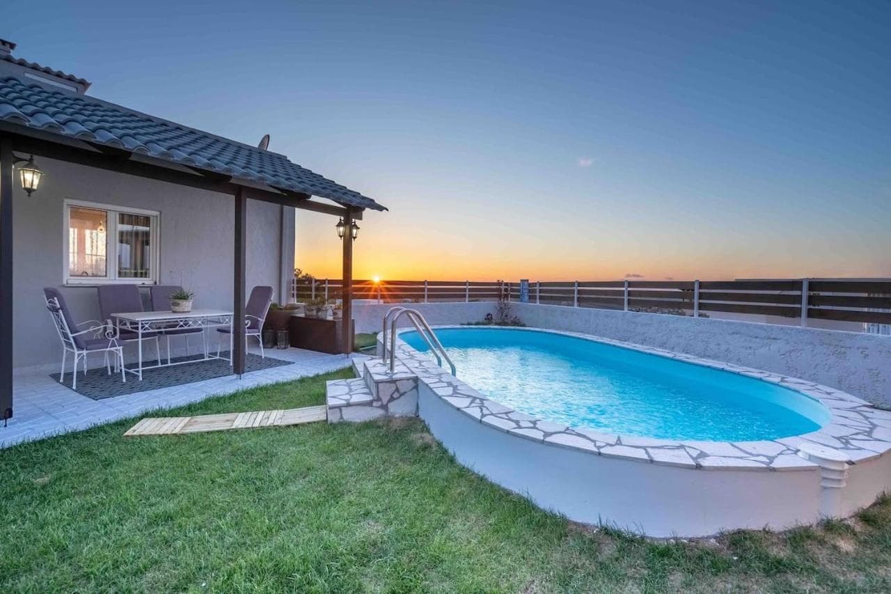 Fontana Luxury Villa Salakos with Pool Near Beach