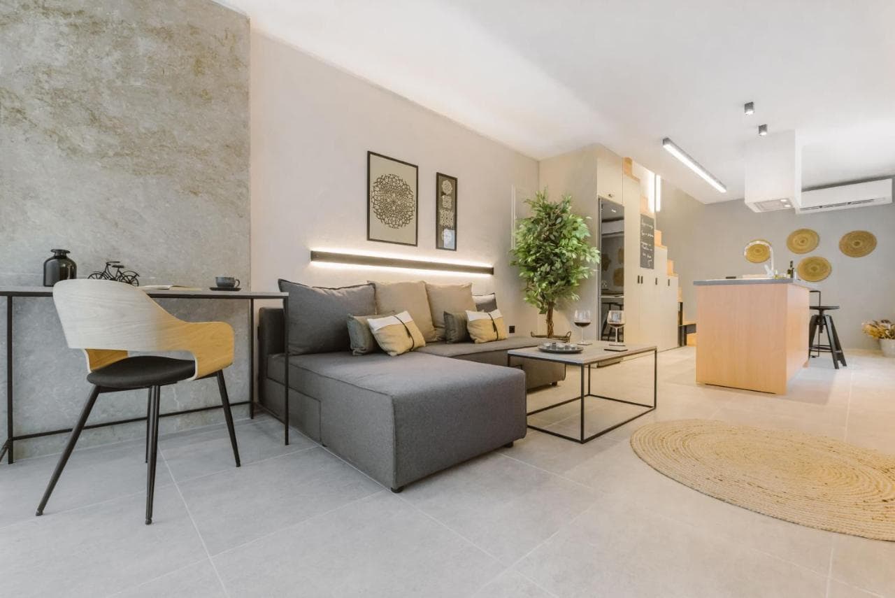 Manolis Loft Apartment, Rhodes Town