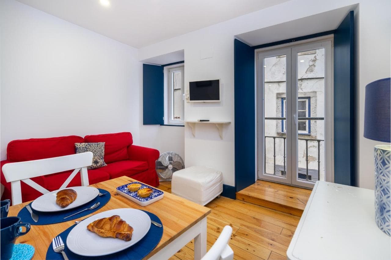 Whome Central Minimalist 1-Bed Great To Explore Lisbon (Adults Only)