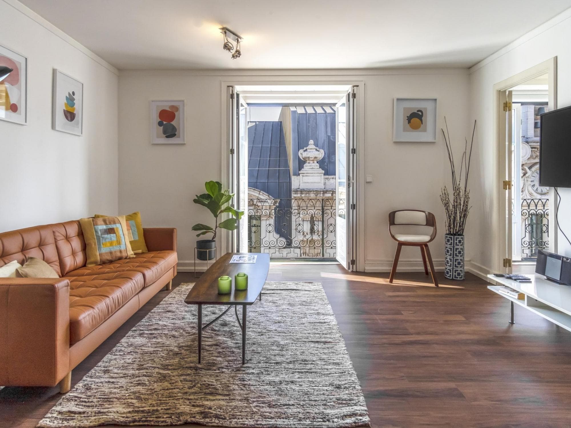 Lv Premier Chiado Ch1 Balcony, Central, Elevator